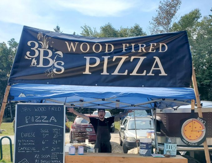 photo of 3B's Catering pizza popup market